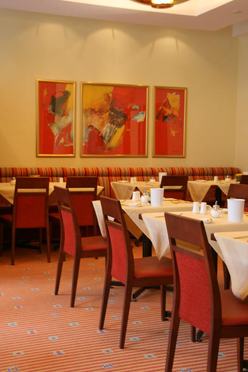 Best Western Hotel Ketterer Stuttgart Eksteriør billede